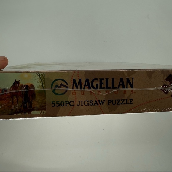 Magellan Old Farm Hands jigsaw puzzle 550 pieces Horses Tractor 24x18 NIB - Picture 3 of 4